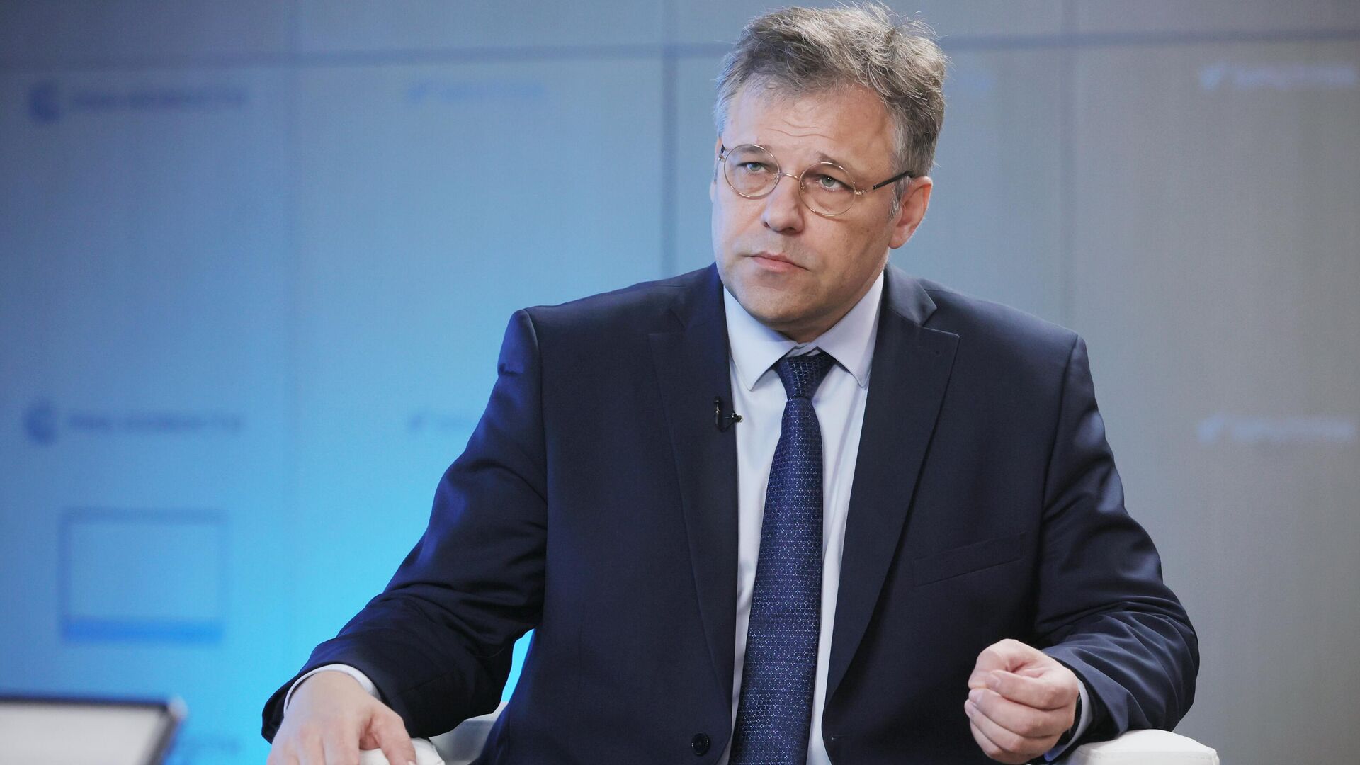 Мирошник заявил, что ВСУ используют западное вооружение для ударов по гражданскому транспорту