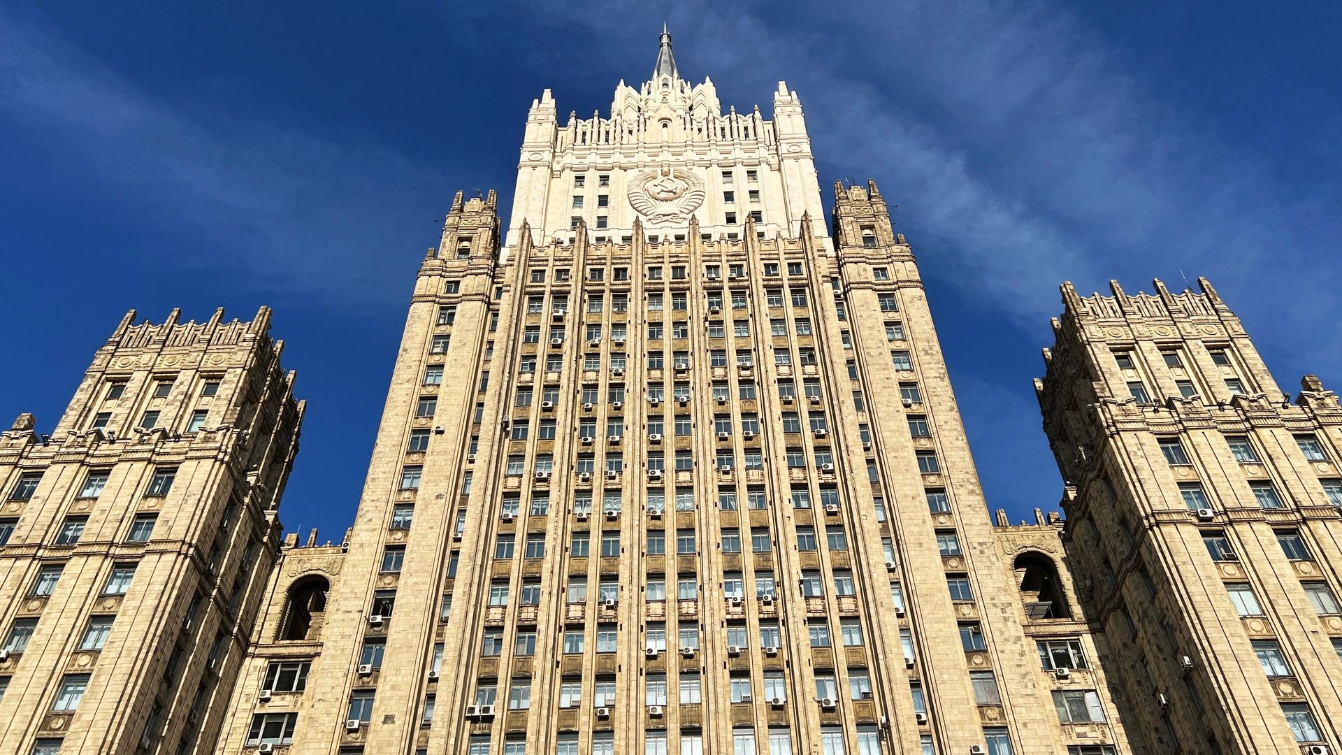 В МИД назвали допрос продюсера RT в Великобритании демонстративной акцией